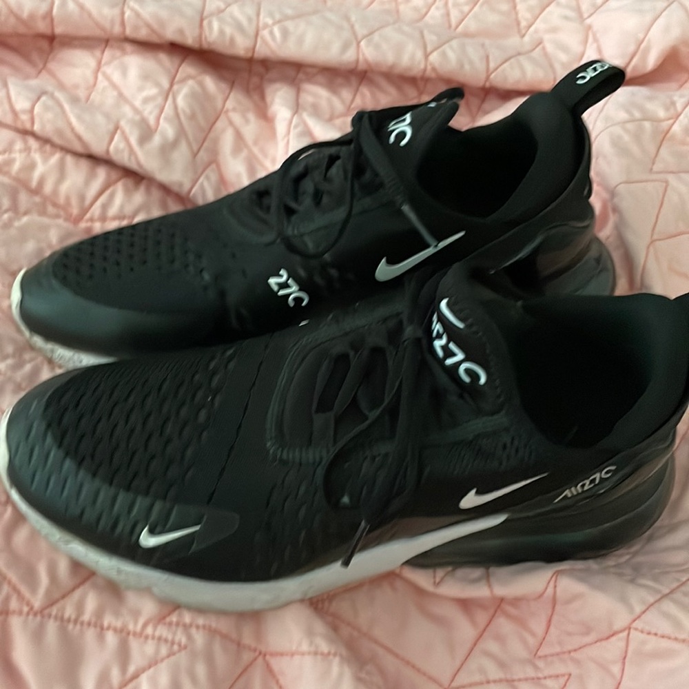 Nike Air 270